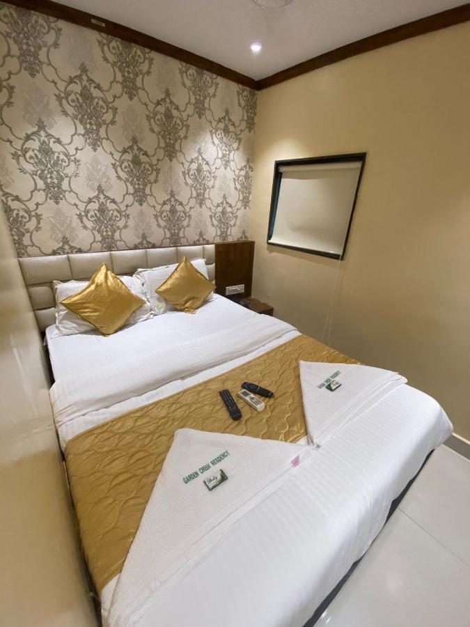 Garden Creek Residency - Near To Mumbai International Airport Hotel Kültér fotó