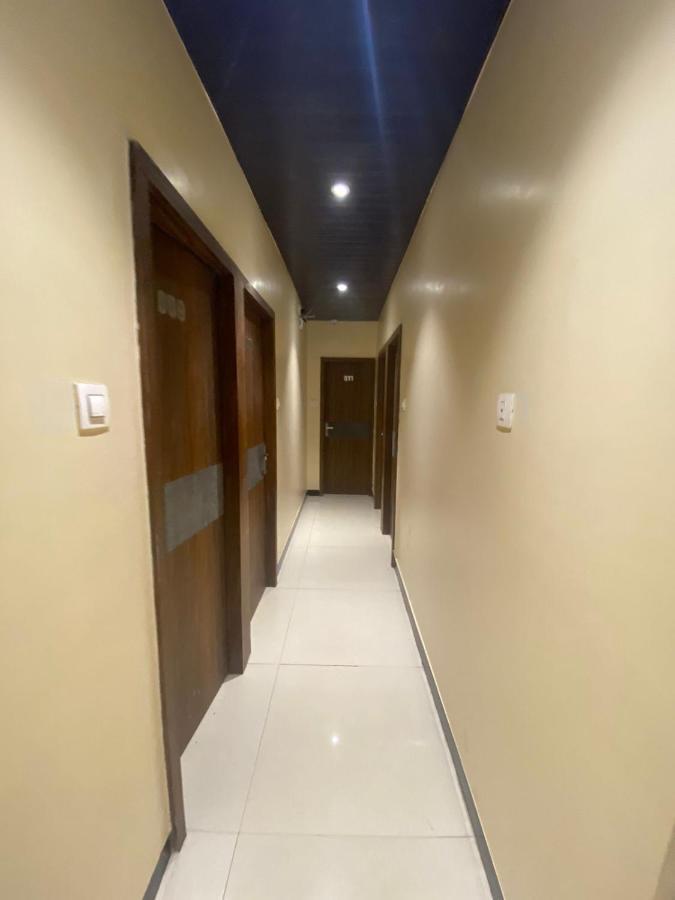 Garden Creek Residency - Near To Mumbai International Airport Hotel Kültér fotó
