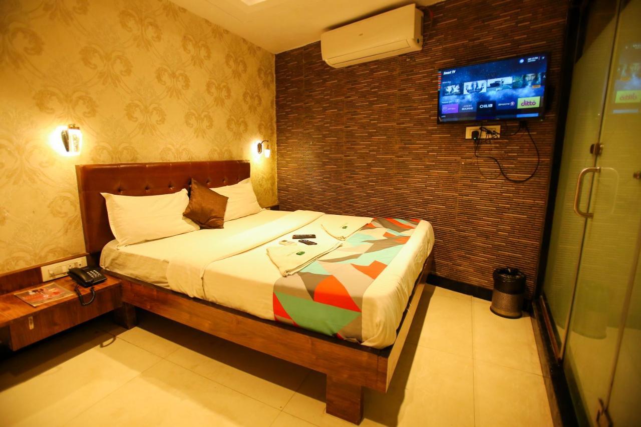 Garden Creek Residency - Near To Mumbai International Airport Hotel Kültér fotó