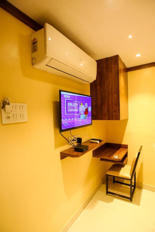Garden Creek Residency - Near To Mumbai International Airport Hotel Kültér fotó