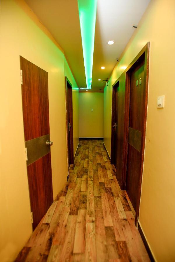 Garden Creek Residency - Near To Mumbai International Airport Hotel Kültér fotó